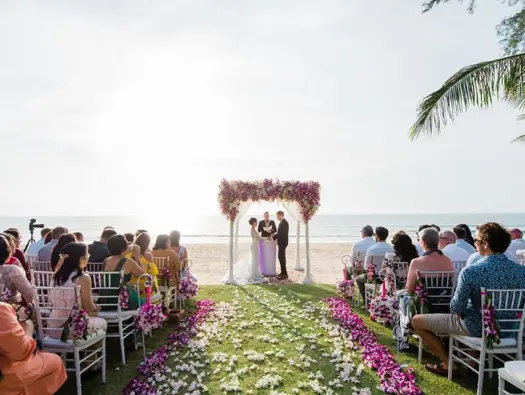 Intimate & Romantic Wedding Resort near Phuket