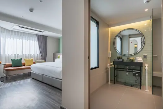 Akyra Bangkok Boutique Urban Hotel 11 10 Scaled
