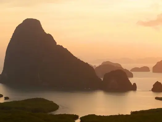 Between Two Mountains Khao Lak–Lam Ru