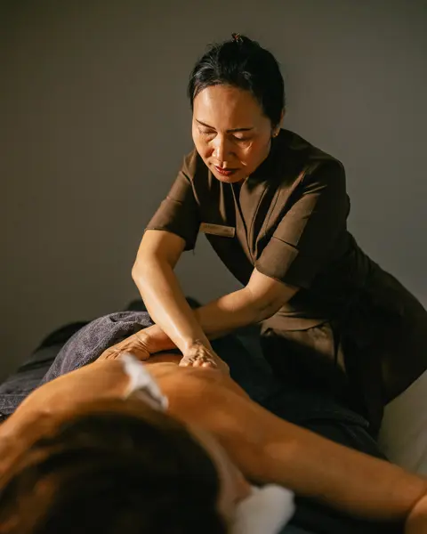 Aleenta Phuket Phang Nga Luxury Resort Thailand Ayurah Wellness Massage MP L1009905