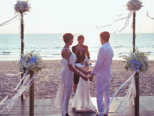 Beach Wedding Planning Tips