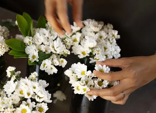 Aleenta Hua Hin Pranburi Luxury Resort Thailand Flowers Making Dmalou SL IMG 2076