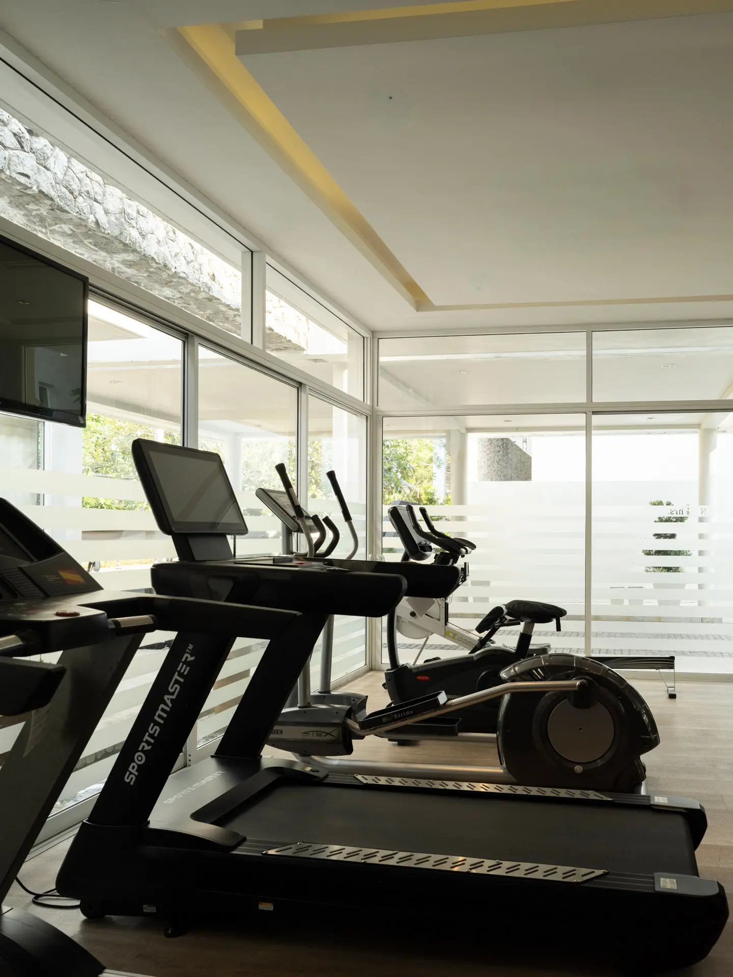 Aleenta Phuket Phang Nga Luxury Resort Thailand Ayurah Wellness Gym Dmalou DMFD9777
