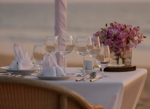 Aleenta Phuket Phang Nga Luxury Resort Thailand Experiences Beach Romantic Dinner Dmalou SL IMG 7158