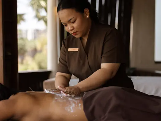 Aleenta Hua Hin Pranburi Luxury Resort Thailand Ayurah Wellness Body Scrub Dmalou SL IMG 4183