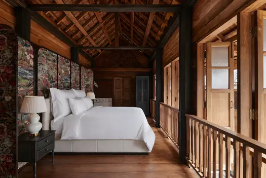 Aleenta Chiang Mai Luxury Resort Thailand Accommodation 4 Bedrooms Golden Teak Villa (Second Bedrooms)