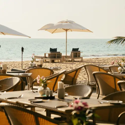 Aleenta Phuket Phang Nga Luxury Resort Thailand The Edge Restaurant MP L1000163