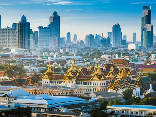 Exploring Bangkok’s Old Buildings