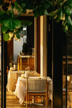Aleenta Phuket Phang Nga Luxury Resort Thailand The Seasons Restaurant MP 0H5A4438