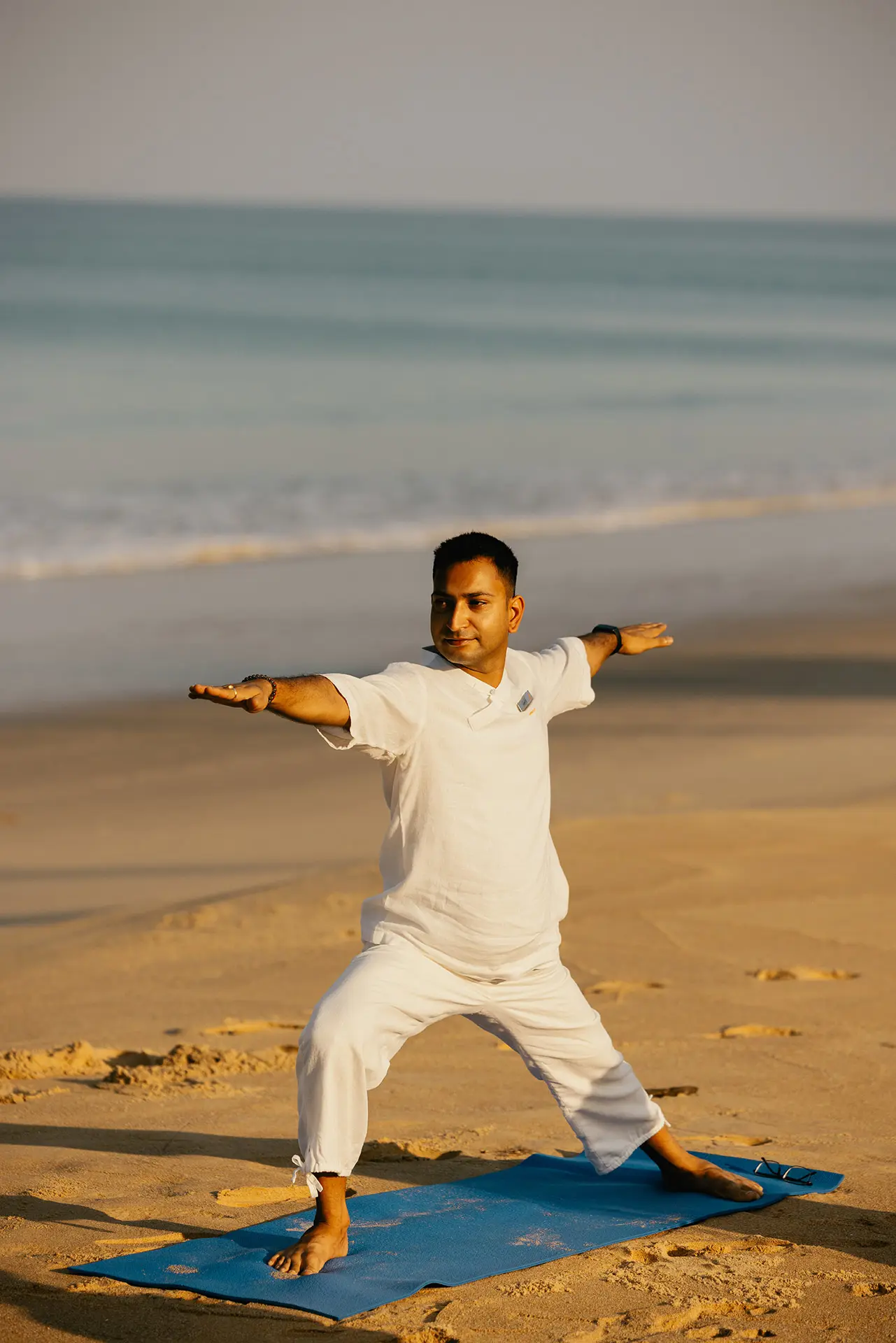 Aleenta Phuket Phang Nga Luxury Resort Thailand Ayurah Wellness Beach Yoga MP 0H5A3538