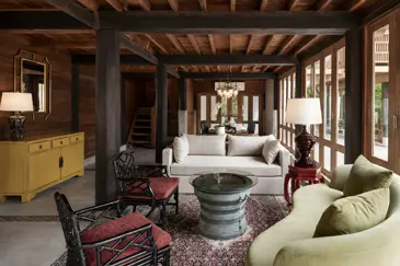 Aleenta Chiang Mai Luxury Resort Thailand Accommodation 4 Bedrooms Golden Teak Villa (Living Room)