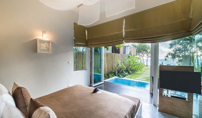 Aleenta Pool-Suite am Strand von Phuket