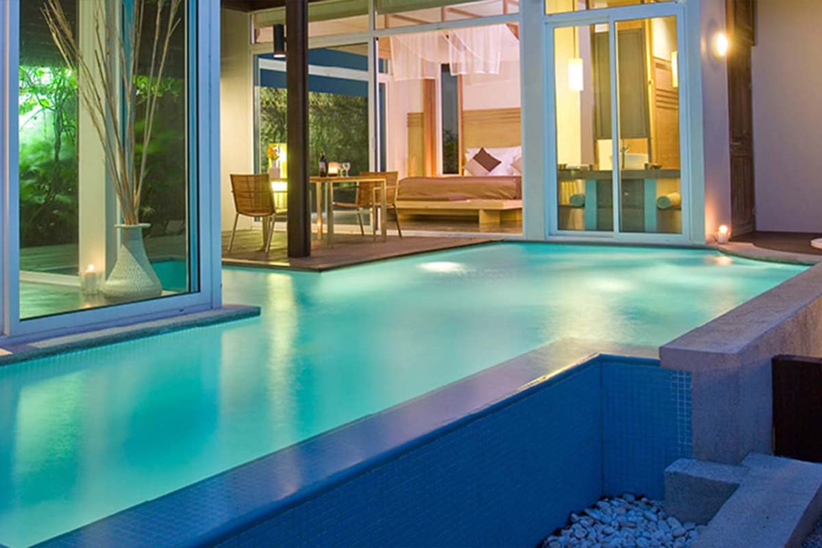 Villa avec piscine - Piscine, terrasse menant à la chambre - Aleenta Phuket Resort & Spa"