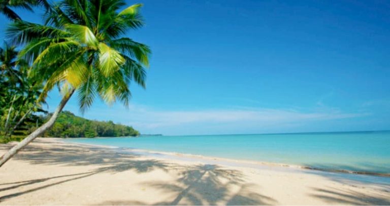 Amazing Beaches in Khao Lak - Aleenta Phuket Resort & Spa