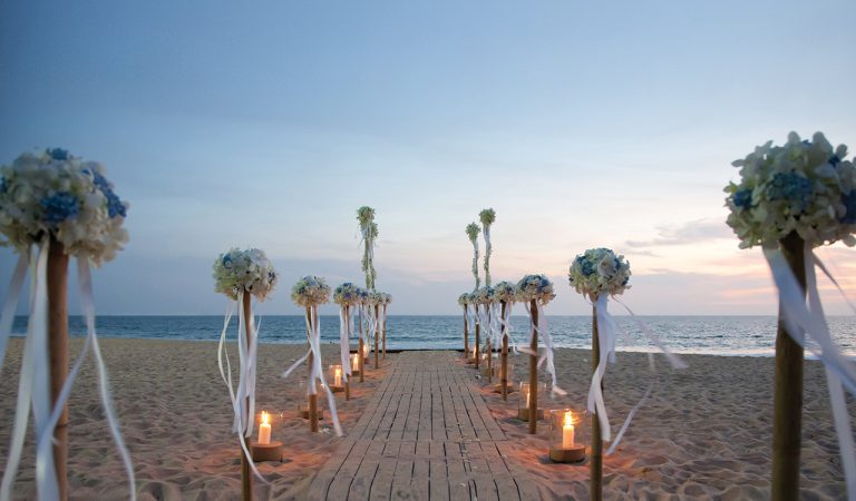 Guide to Beach Weddings in Phuket - Aleenta Phuket Resort & Spa