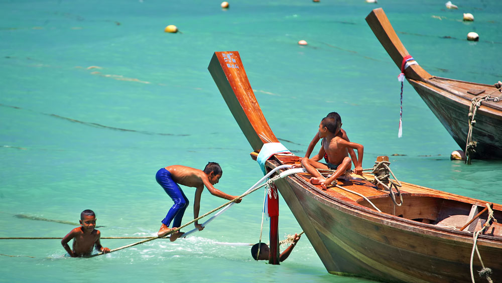 Rawai Sea Gypsy Village in Phuket - Aleenta Phuket Resort & Spa