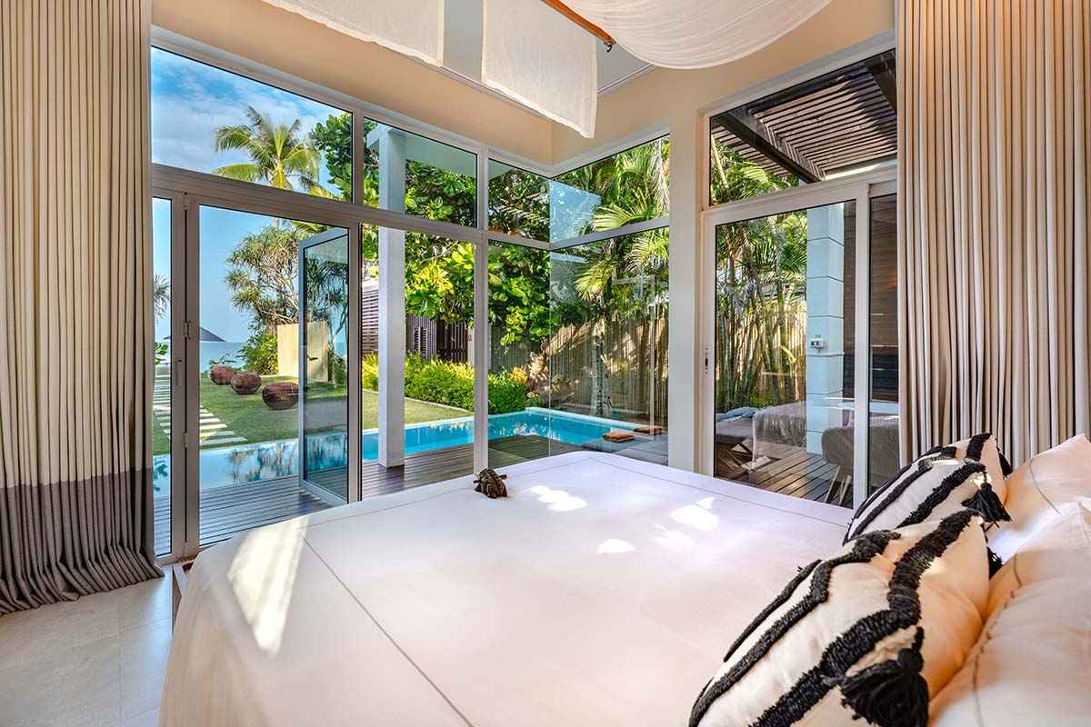 Private Beachfront Pool Suites - Aleenta Phuket Resort & Spa