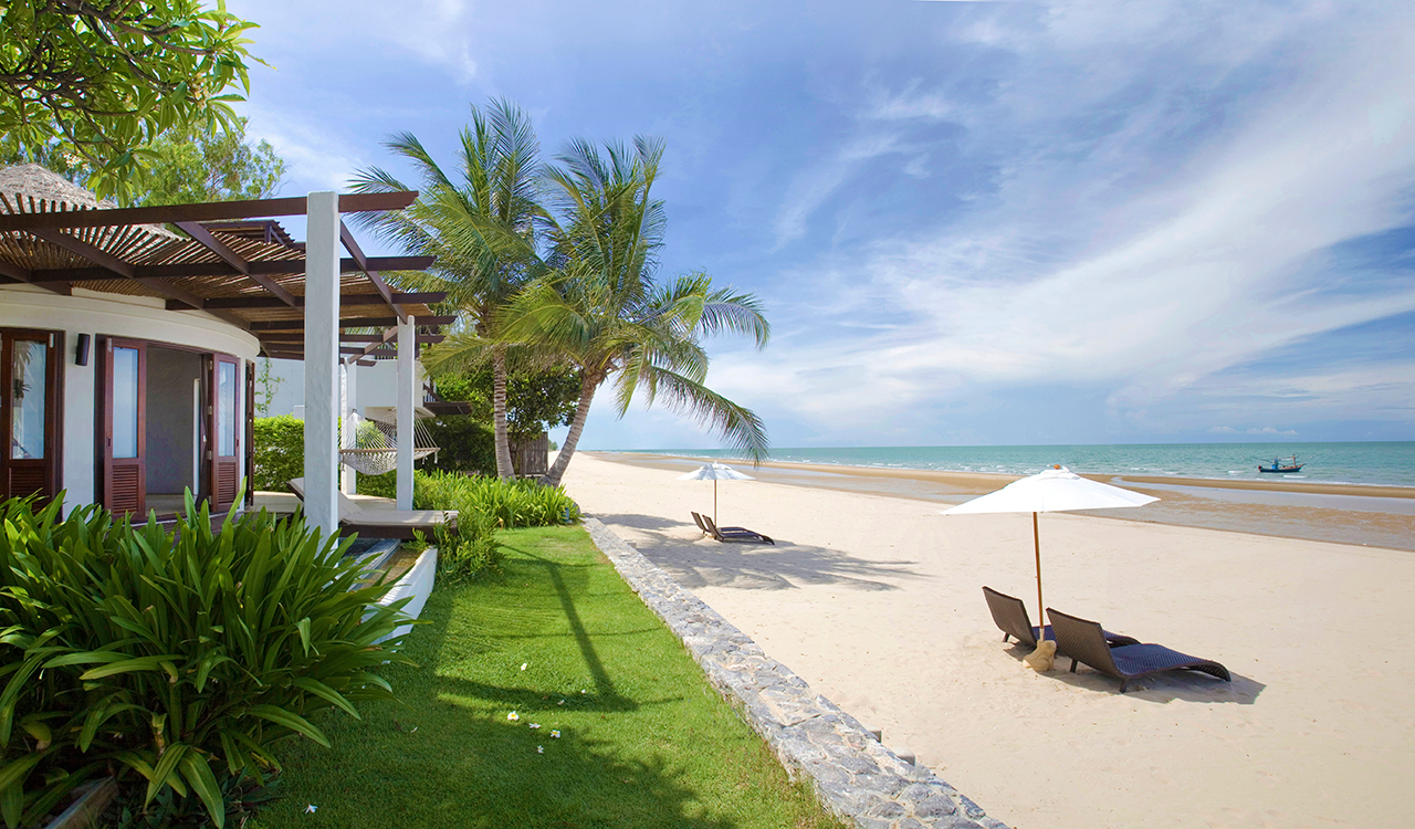 Aleenta Hua Hin Luxury Suites on the Beach