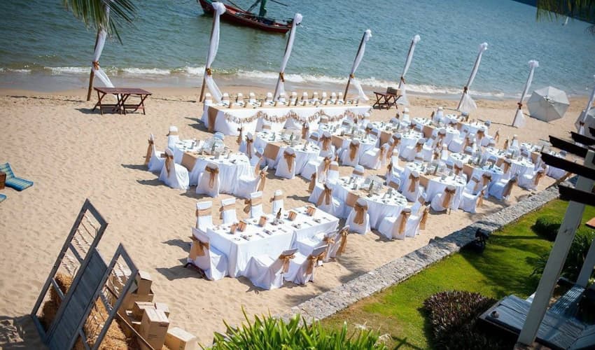 Beach Wedding Destination in Thailand - Aleenta Hua Hin