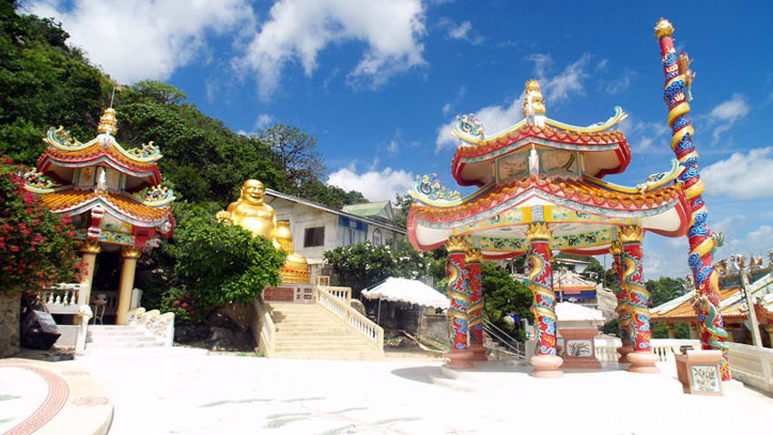 Khao Takiab Temple