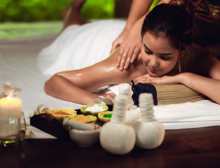 Massages bien-être et guérison au spa à Chiang Mai - Ayurah Spa & Wellness Center - Aleenta Retreat Chiang Mai