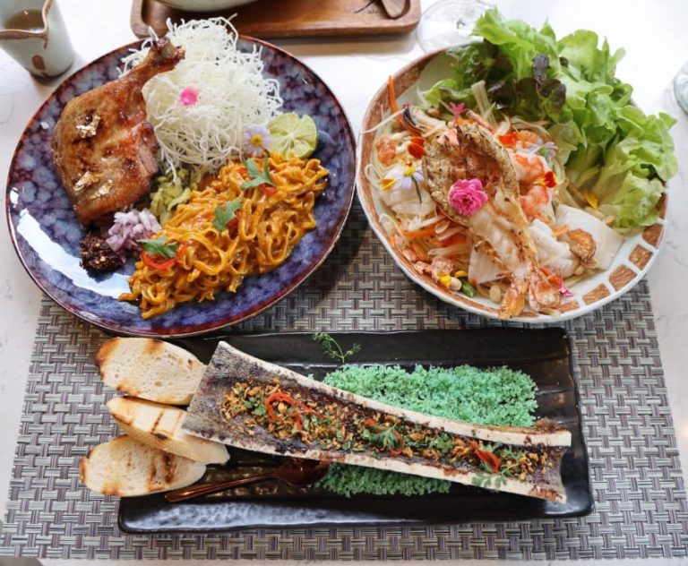 Thai Regional Cuisine In Bangkok - akyra Bangkok 11 Hotel