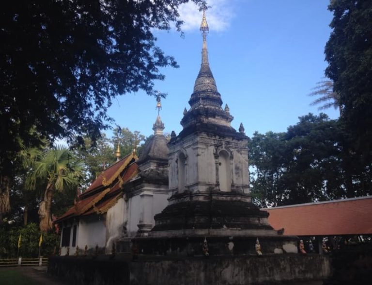 Wat Pa Daeng - Aleenta Retreat Chiang Mai